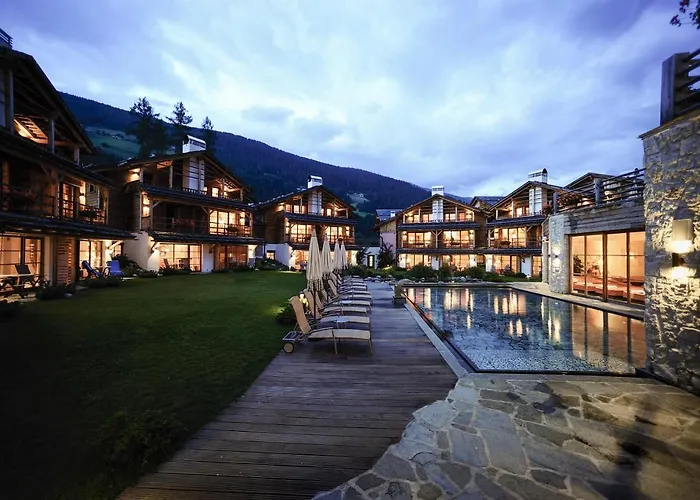 Post Alpina - Family Mountain Chalets