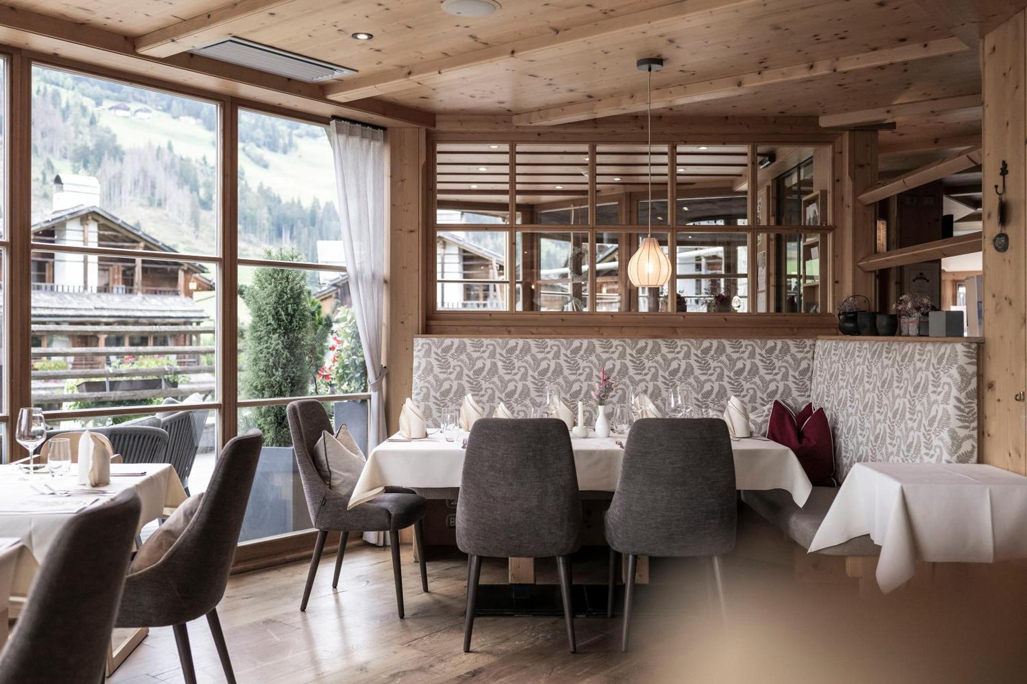 Post Alpina - Family Mountain Appart hôtel 4*